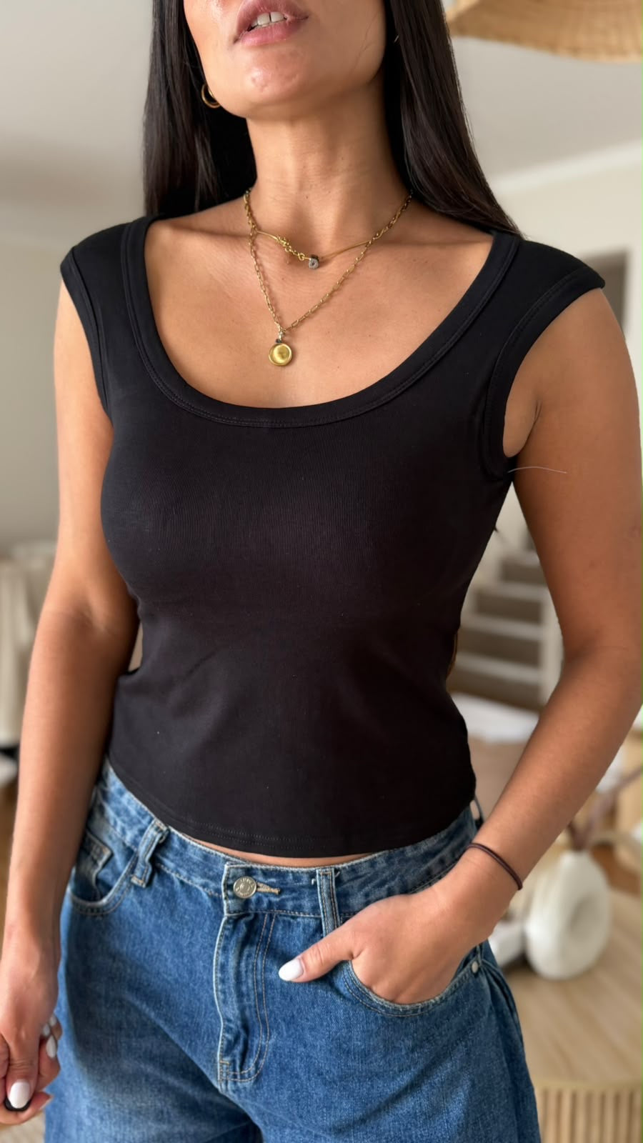 Polera manga corta con copa
