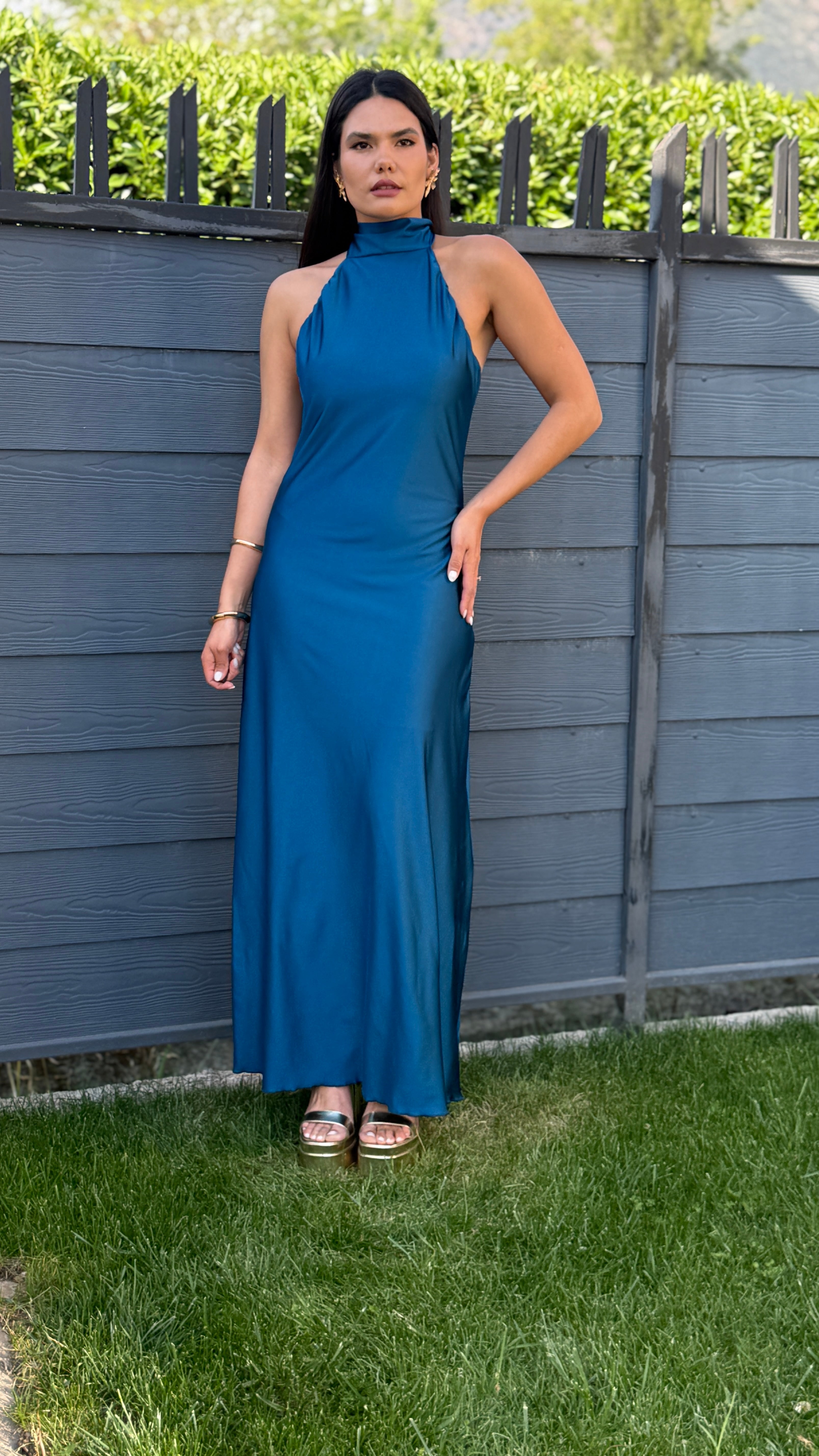 VESTIDO HALTER
