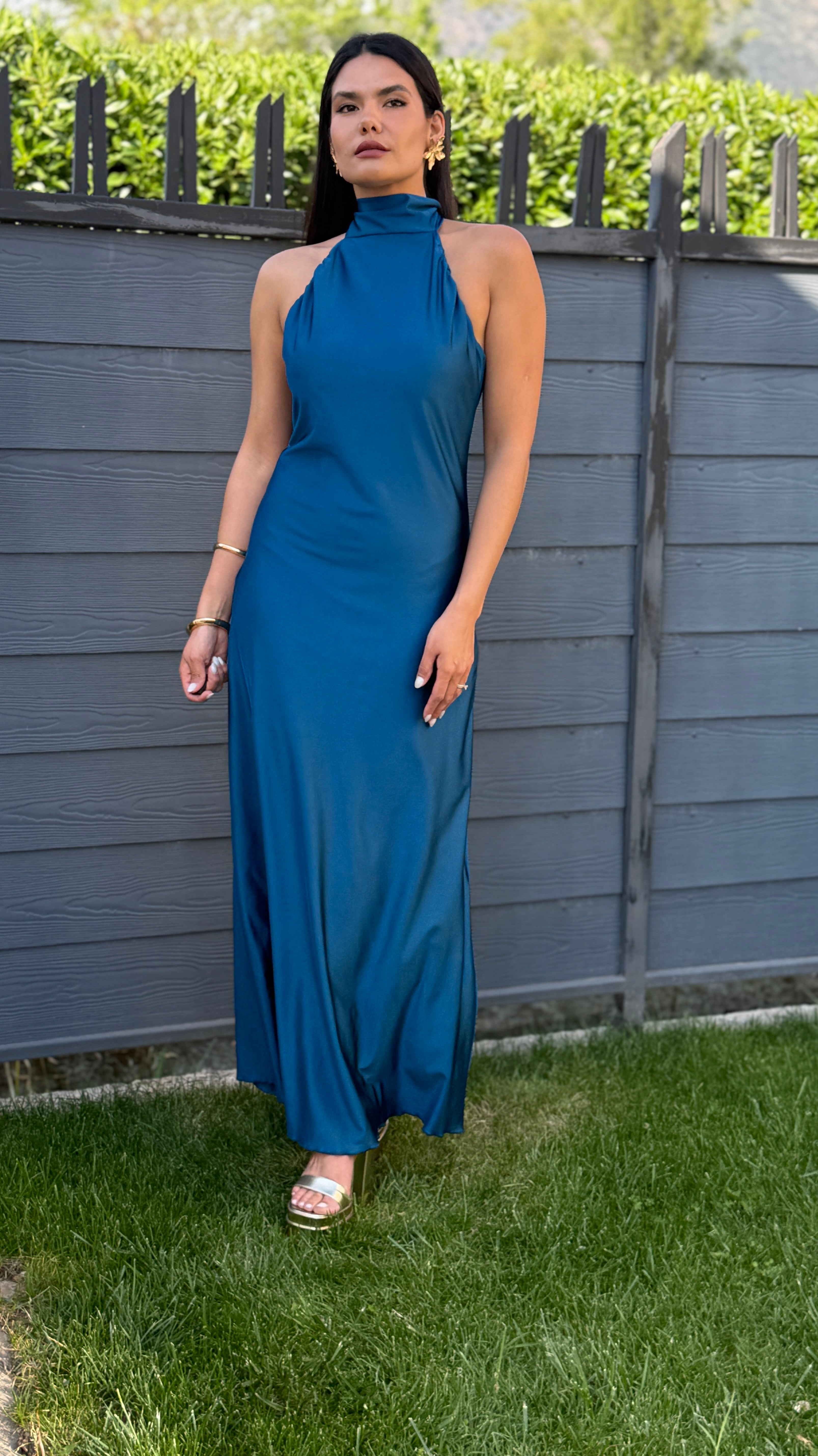 VESTIDO HALTER