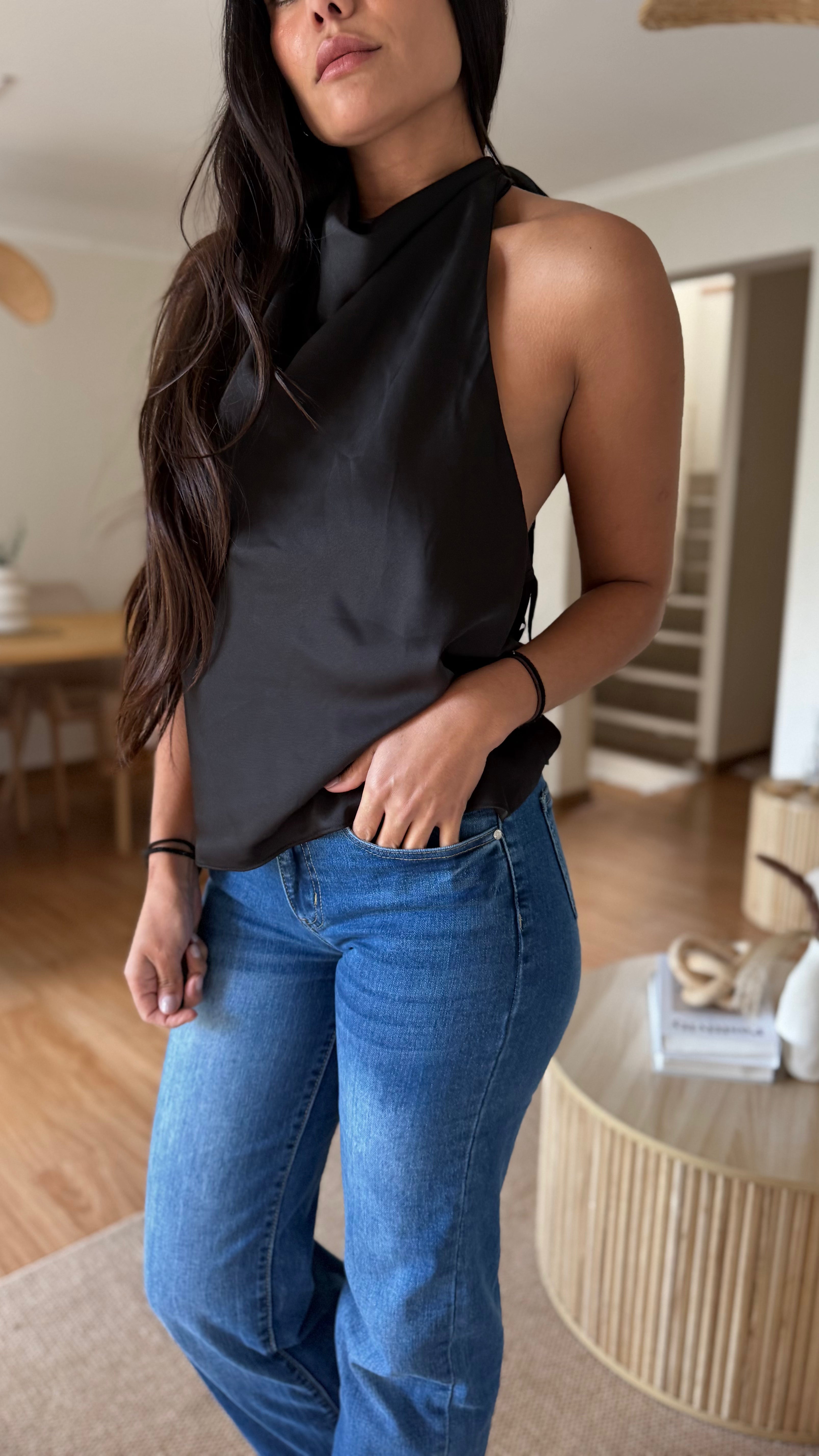 Top Satinado Halter ✨